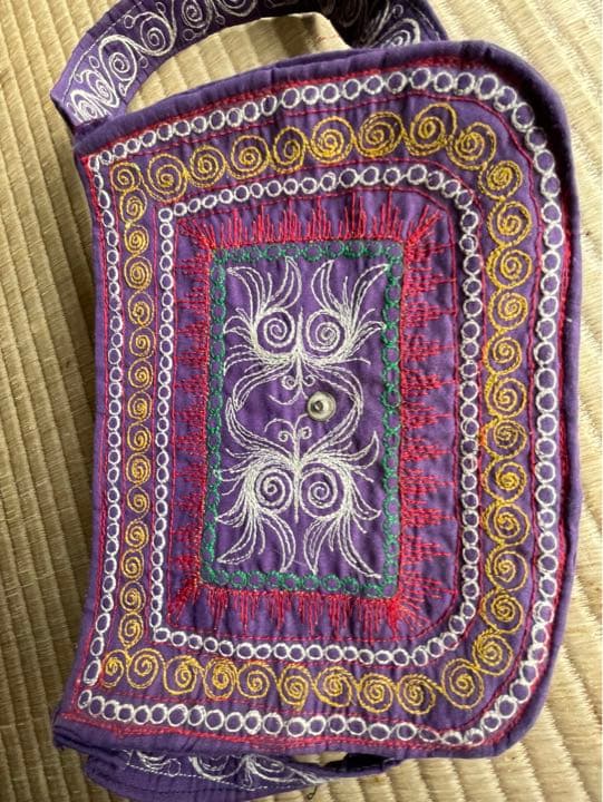 超希少　スマトラ島アチェ族の刺繍バッグ1989年