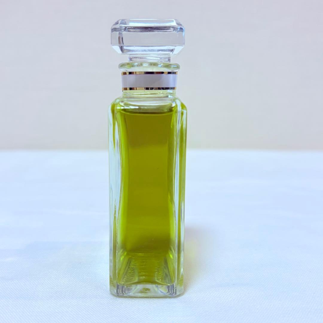 ねずみたち新品　シャネル N°19 オーデパルファム EDP 50ml