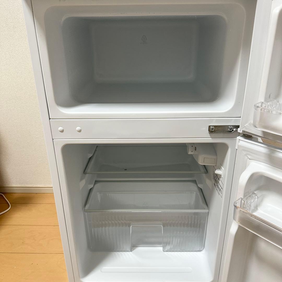 冷蔵庫 アイリス　一人暮らし 冷凍冷蔵庫 90L ノンフロンIRSD-9B-W