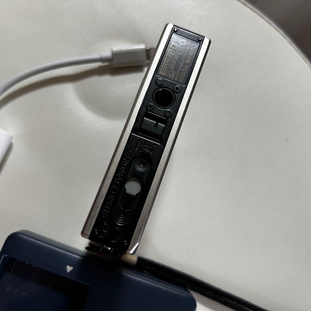 Canon IXY 7.1メガピクセル デジタルカメラ