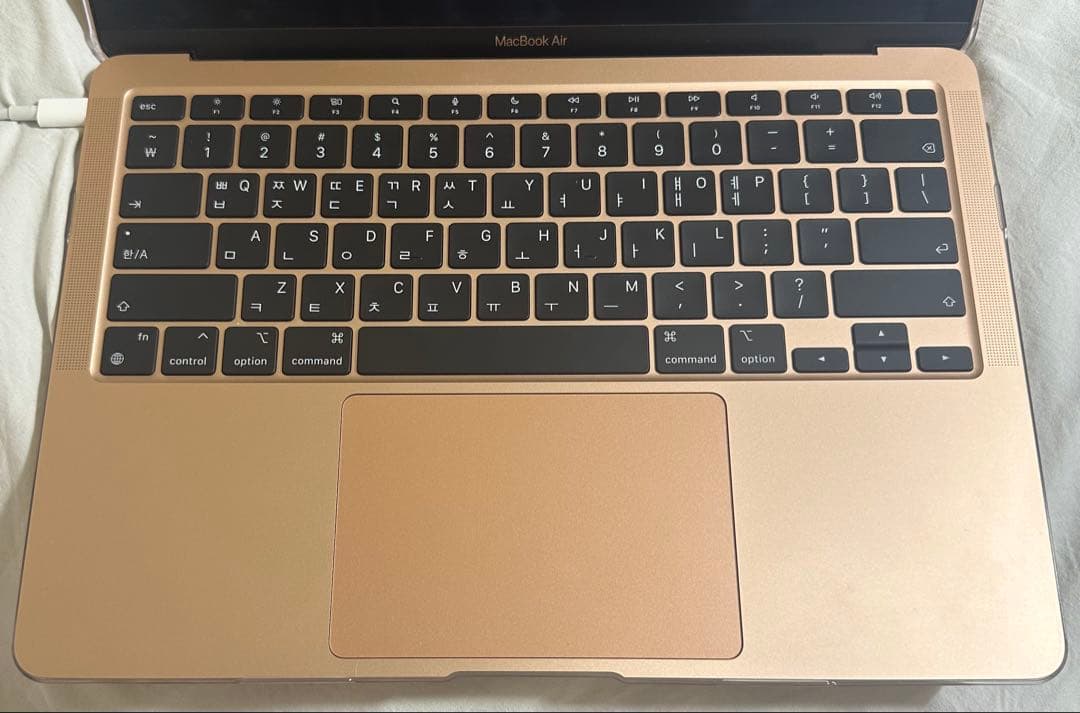 Apple MacBook Air (M1, 2020) ゴールド ピンク