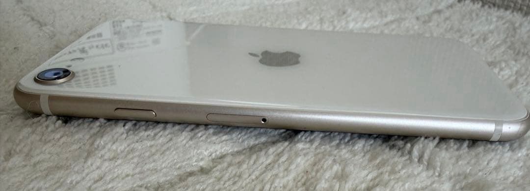 iPhone SE 第3世代 64GB スターライト