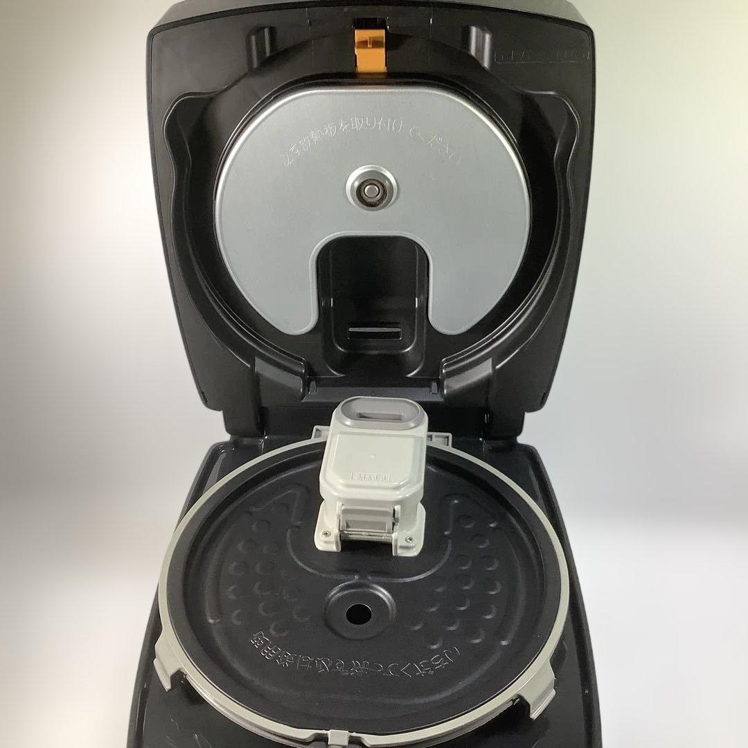 三菱炊飯器　NJ- VW108-B