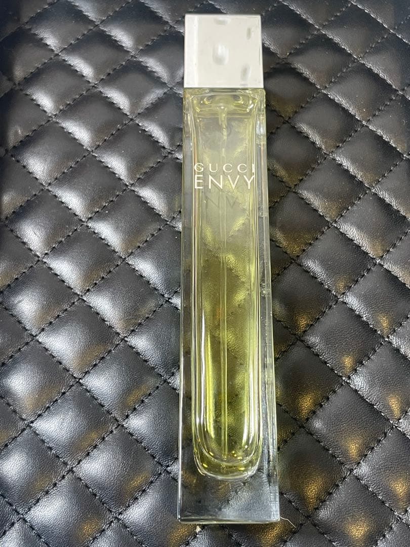 【試し使いのみ】グッチ エンヴィ オードトワレ 50ml 廃盤香水