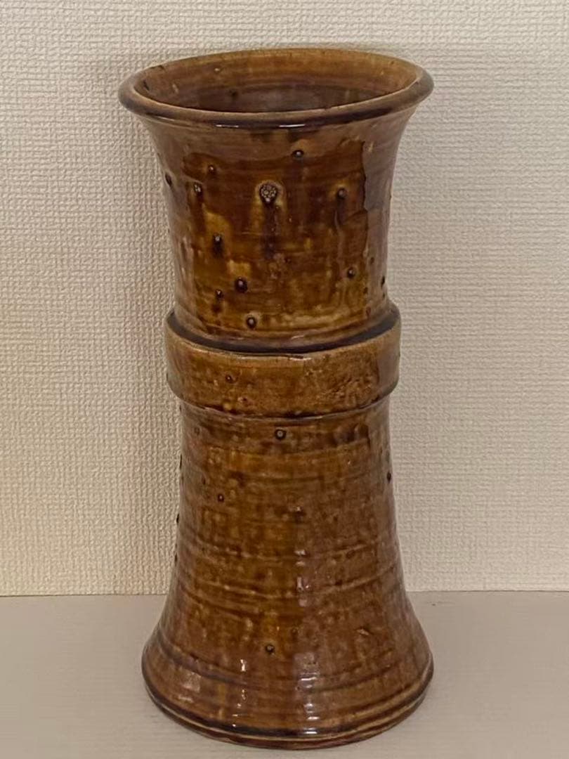 鉄釉花瓶瀬戸？花器 花入れ 花瓶 骨董品