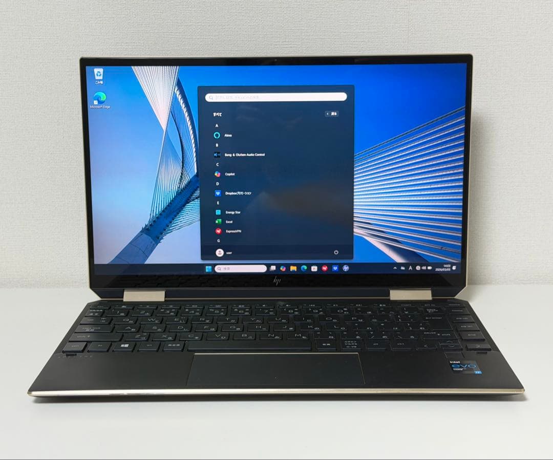 HP Spectre 360 13.3インチ Corei7 16GB 512GB