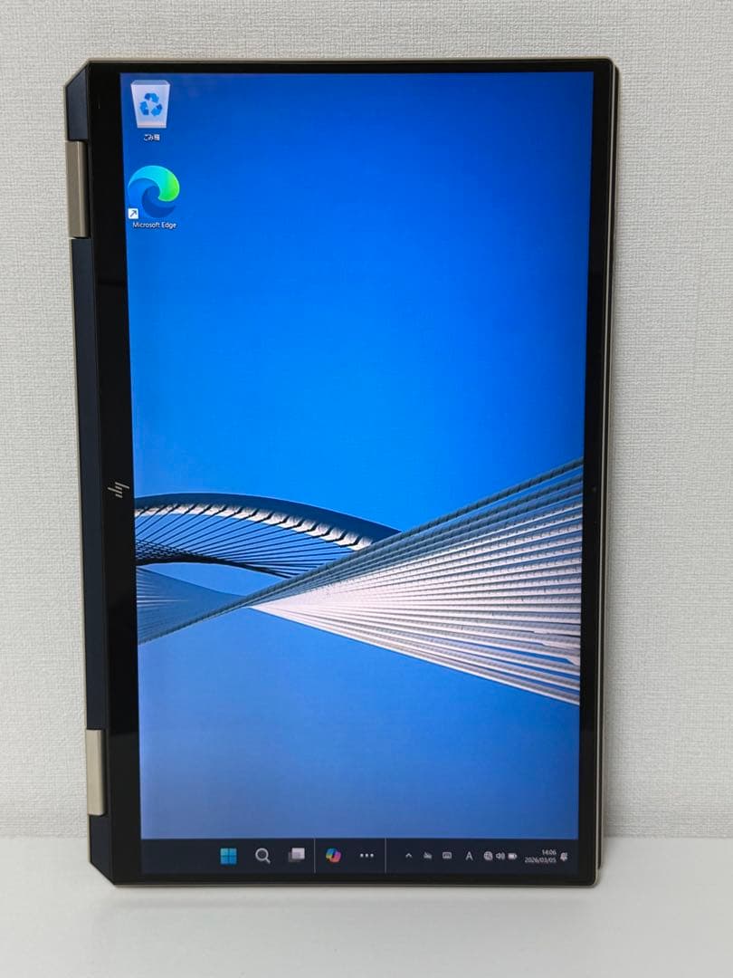 HP Spectre 360 13.3インチ Corei7 16GB 512GB