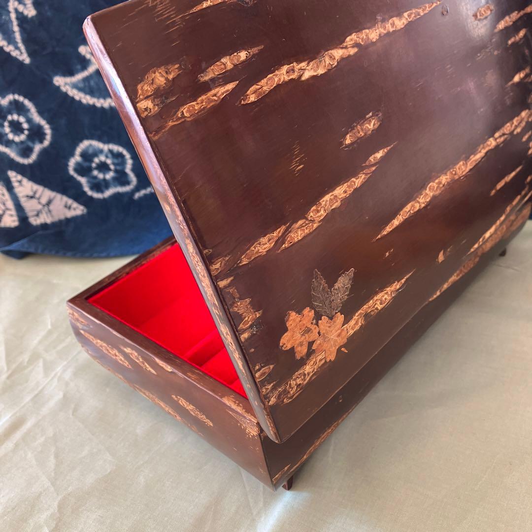 桜皮細工工芸品　宝石箱