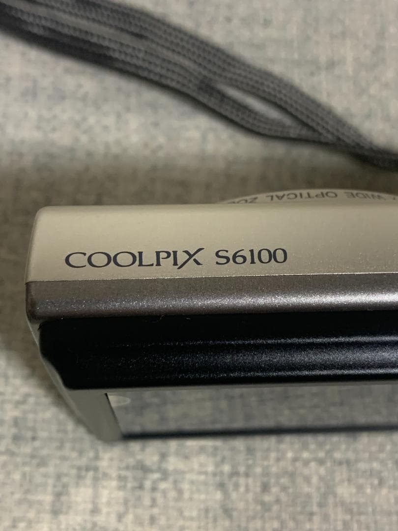 nikon coolpixｓ6100