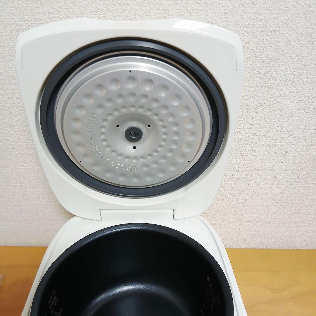 【未使用】TIGER タイガー JBH-G2型 ホワイト 炊飯器 25年製