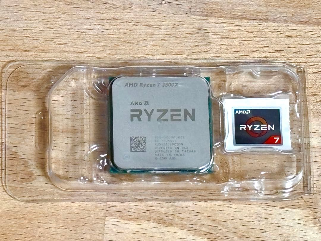 【元箱あり】AMD Ryzen 7 3800X 国内正規品（CPUクーラー欠品）