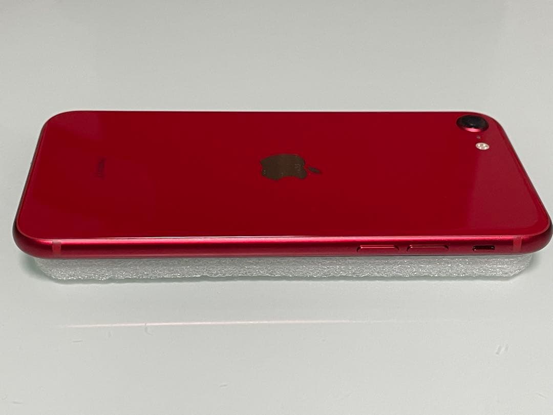 iPhone SE 第3世代 64GB レッド バッテリー100%