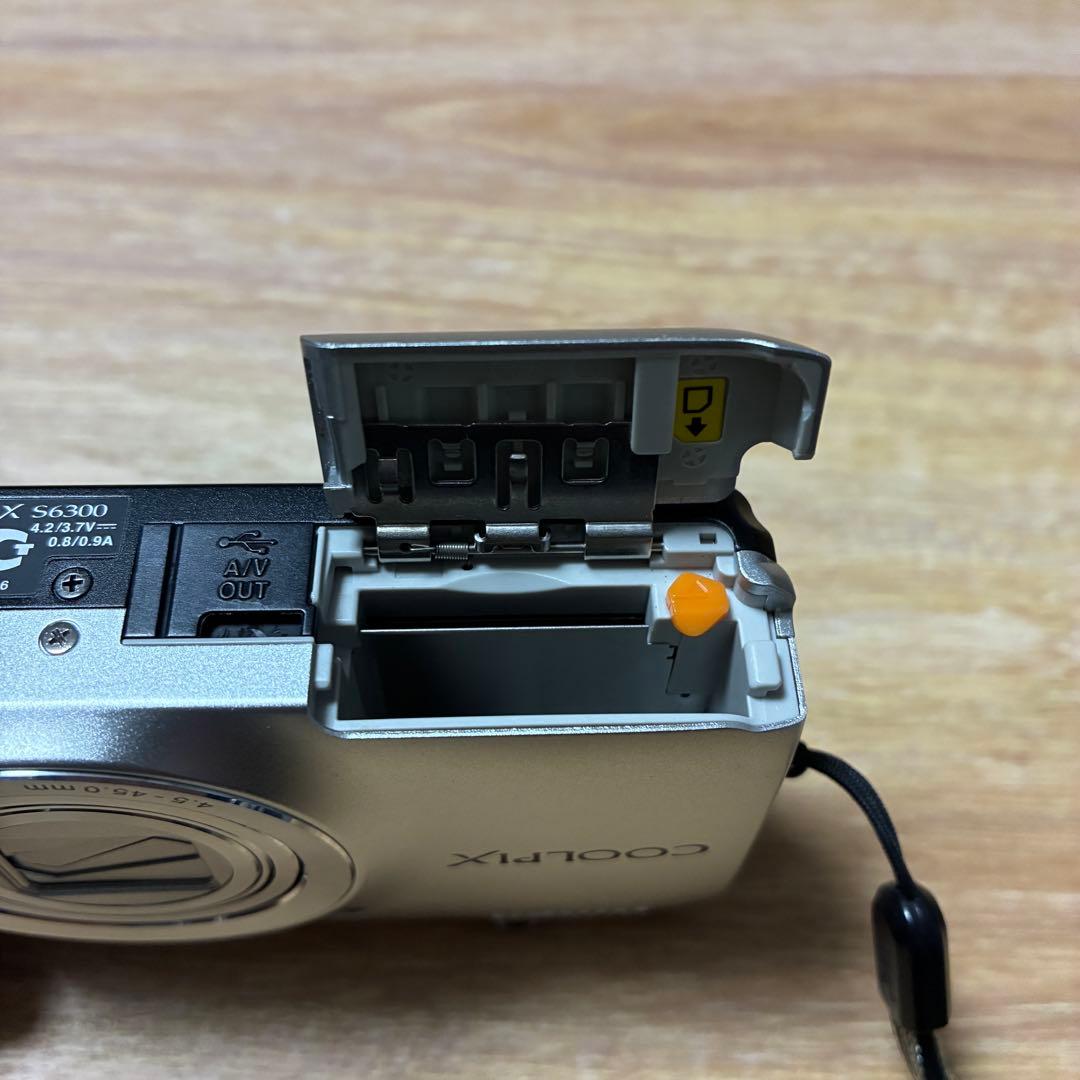 COOLPIX S6300 （クリスタルシルバー） Nikon ニコン デジカメ