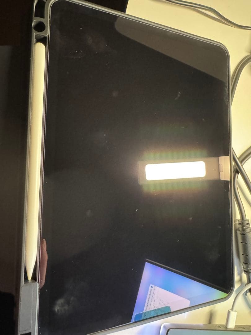 iPad Pro 第3世代256GB、WIFI、11インチ 認定整備済製品