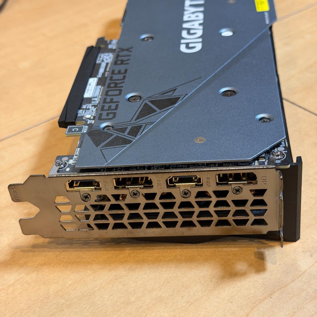 グラフィックボード・グラボ・ビデオカード GIGABYTE GeForce RTX 3070 GAMING OC 8G