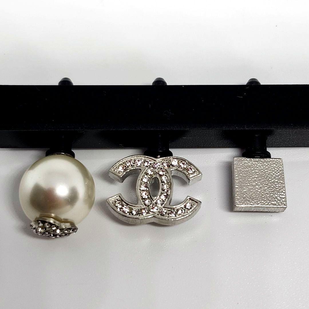 美品 シャネル CHANEL ココマーク ストーン イヤホン ジャック 3つ 銀