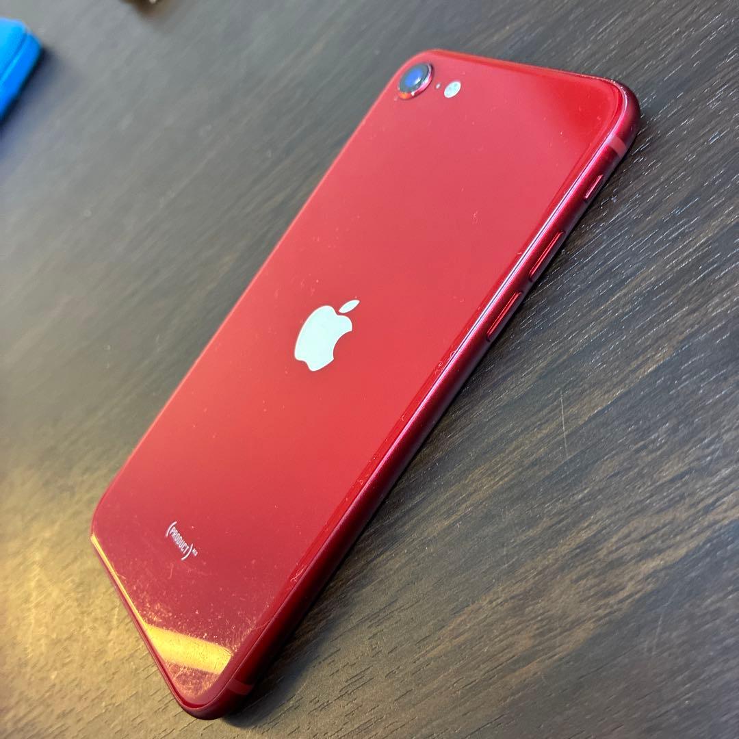 Apple iPhone SE (第3世代) 128GB RED 75%