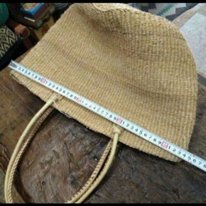 アフリカ　ケニア　新品タグ付き　サイザル麻バック　NATURAL　L