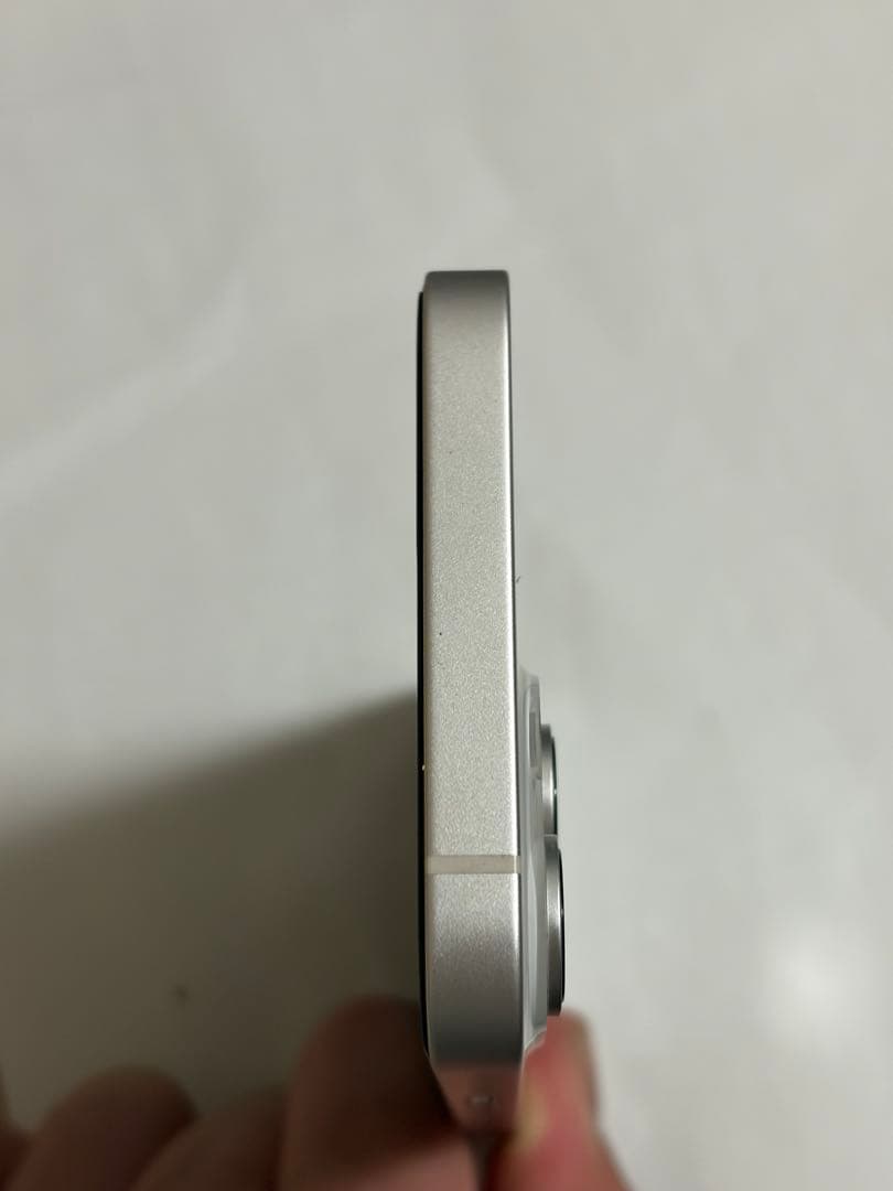 ゆっぴ様　iPhone14 256GB 白　傷なし美品　箱別料金