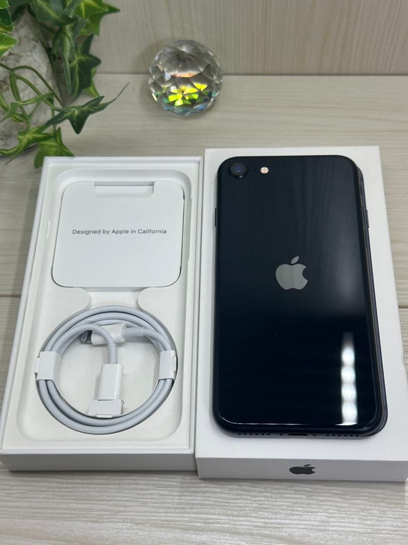 ✅✨新品未使用✨iPhone SE第３世代❣️SIMフリー✨