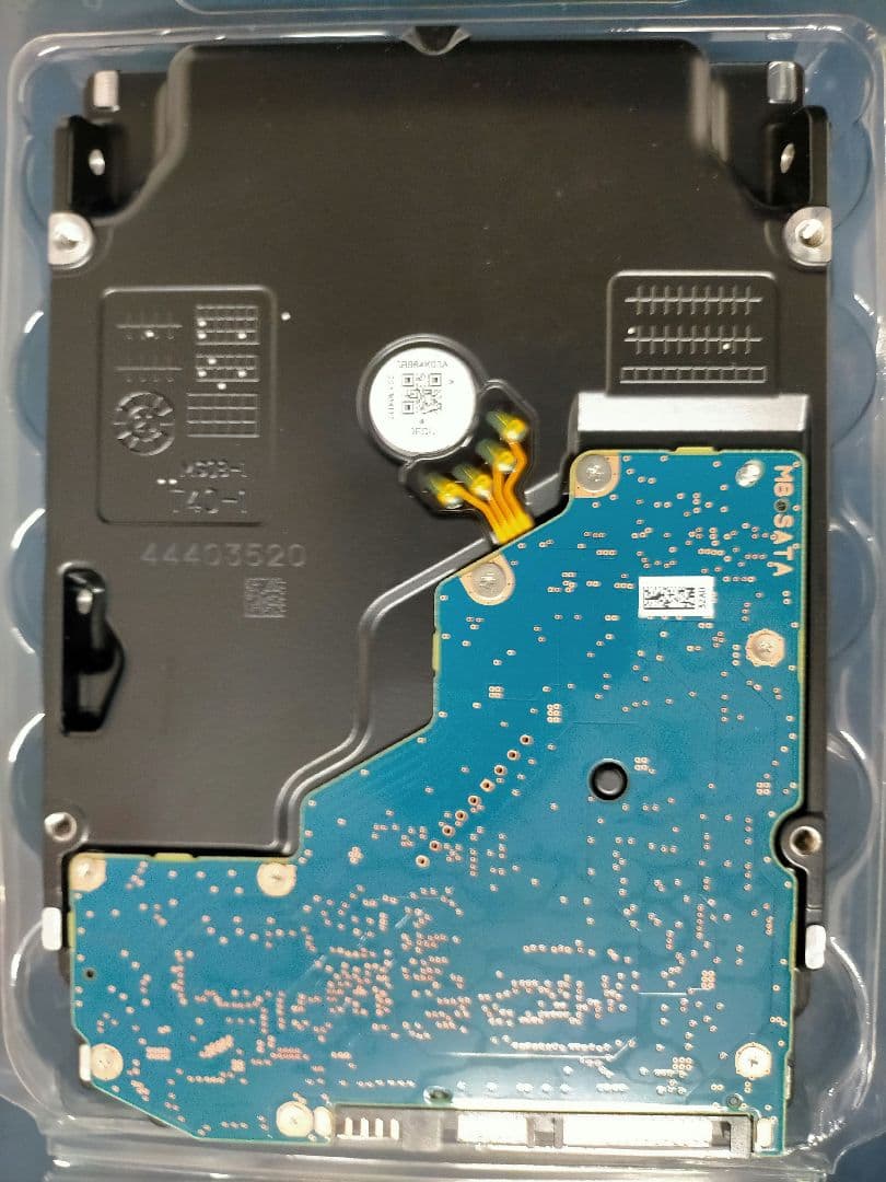 外付けハードディスク・ドライブ TOSHIBA MG08ACA16TE 16TB HDD