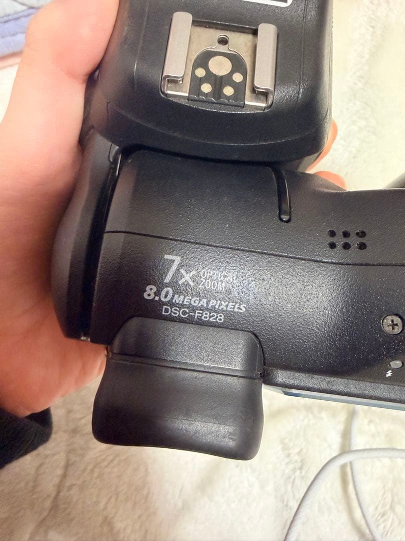 デジタルカメラ Sony Cyber-shot DSC-F828
