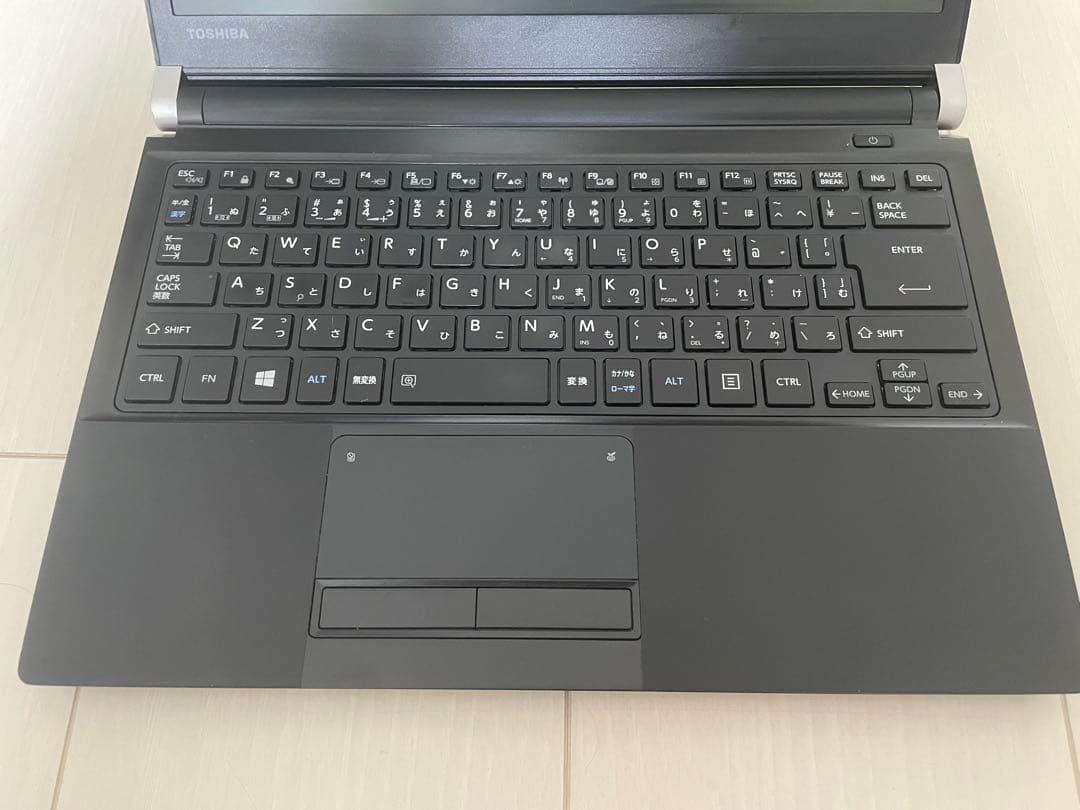 東芝 ノートPC 13型/Win11Pro/Core i5/8GB/256GB