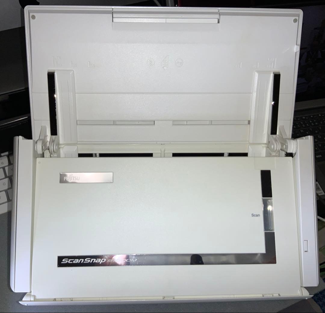 Fujitsu ScanSnap S1500Mドキュメントスキャナー