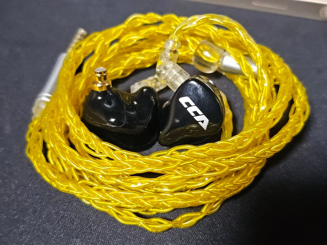 Maa 