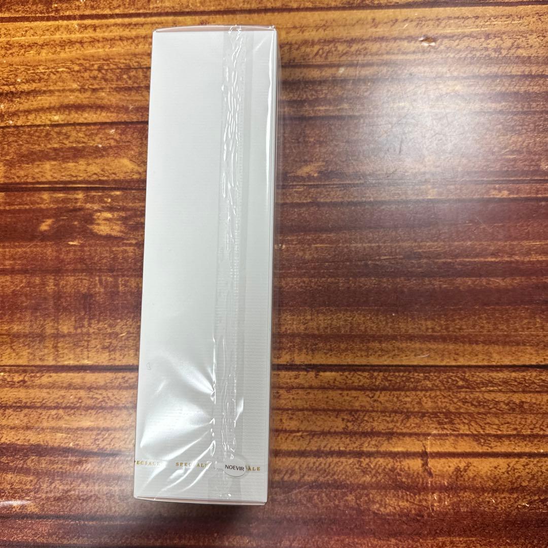 ノエビア　スペチアーレ薬用ローション　200ml 新品未開封
