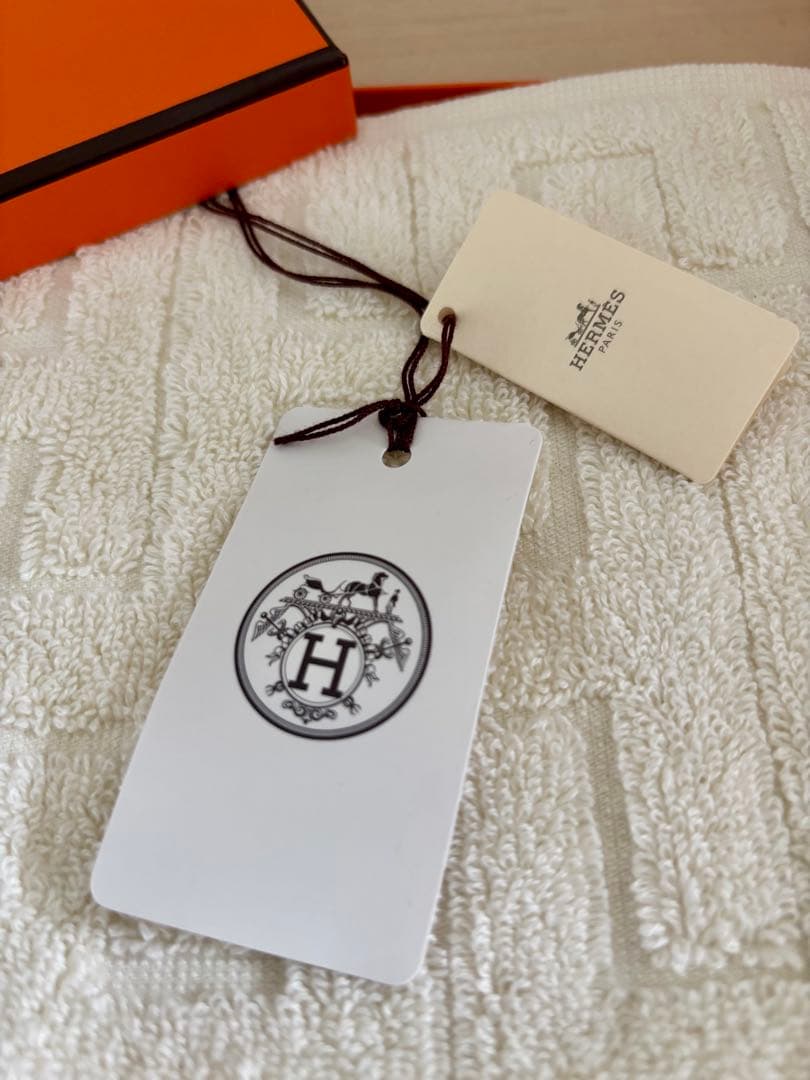 HERMES カレ・タオル