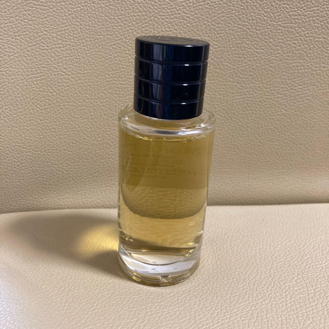 AMBRE NUIT アンブルニュイ　CHRISTIAN DIOR 香水