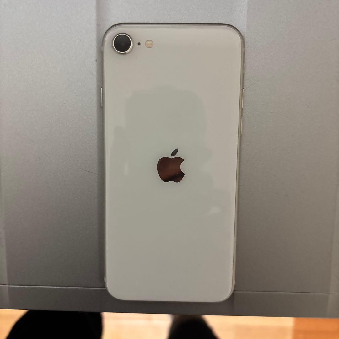 iPhone SE 第3世代128GB スターライト SIMフリー