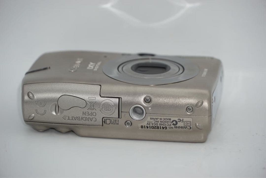 【美品】Canon キャノン IXY DIGITAL 2000 IS