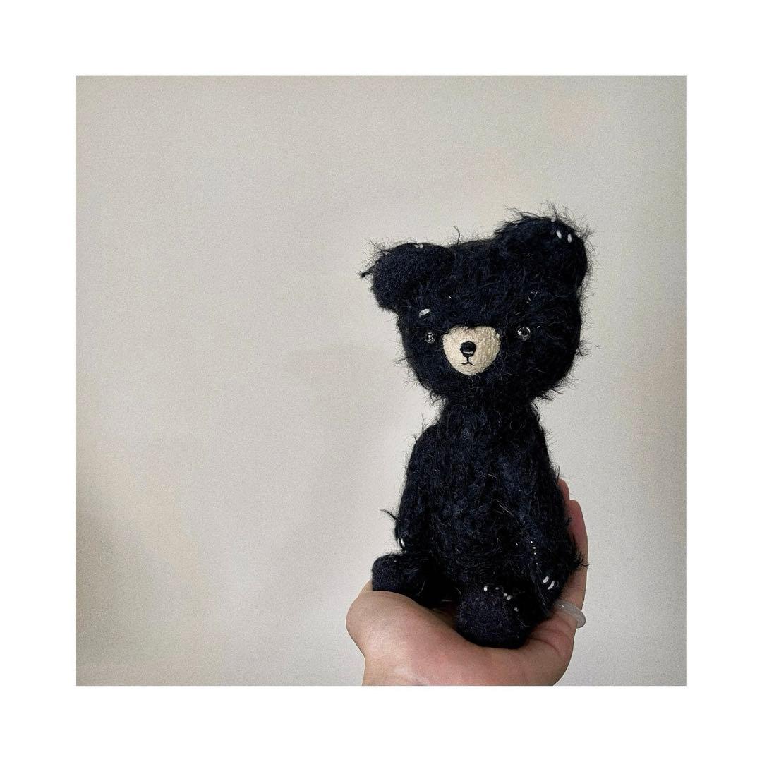 うるうるお目目黒熊さん ぬいぐるみ ハンドメイド 海外作家様 テディベア 熊