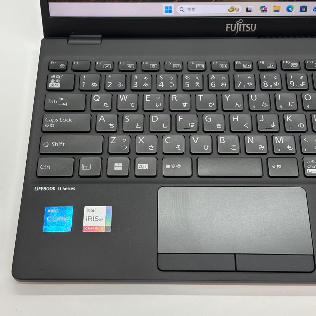 富士通 U9312/K FMVU4902E i5-1245U 3