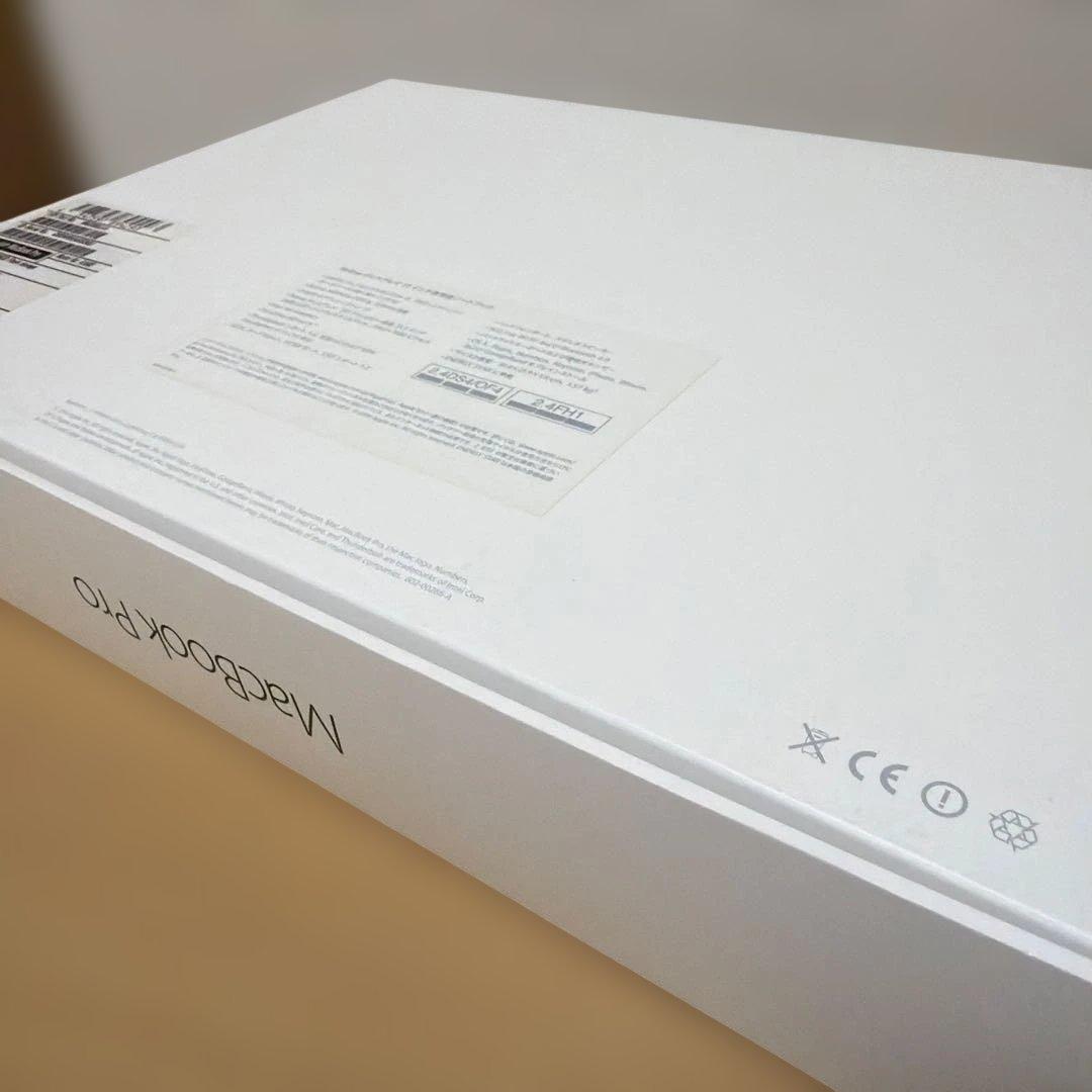 【美品】MacBookpro 13インチ Retinaディスプレイ 256GB