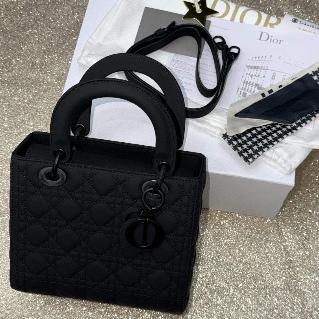 ✨美品✨ブラックキルティングハンドバッグレディース~~