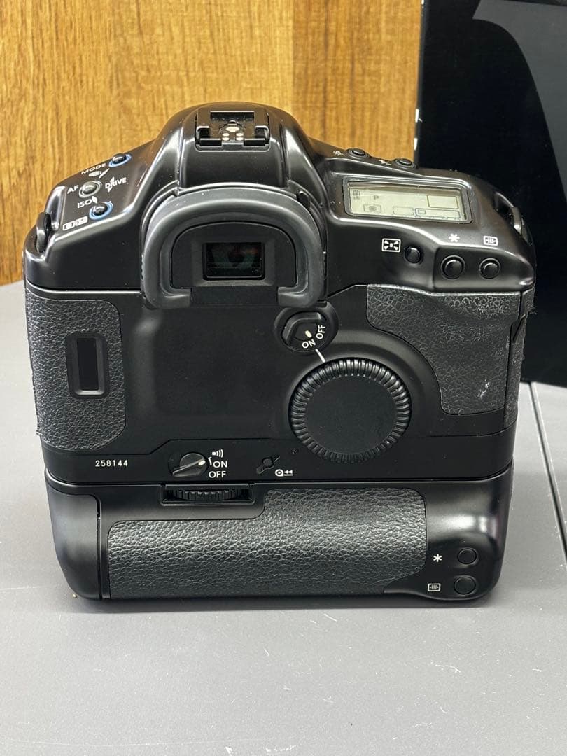 Canon EOS-1v HS 本体 箱付き キャノン 一眼レフカメラフィルム
