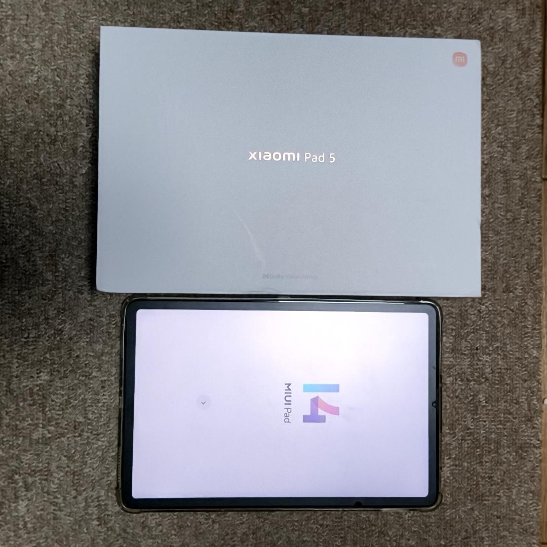 【2/7で削除】Xiaomi Pad 5 256GB パールホワイト　ケース付き