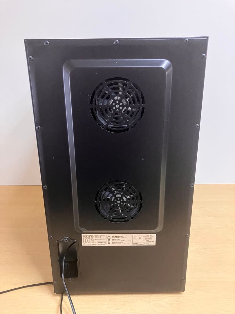 アイリスオーヤマ ワインセラー 18本収納 50L 【PWC-502P-B】