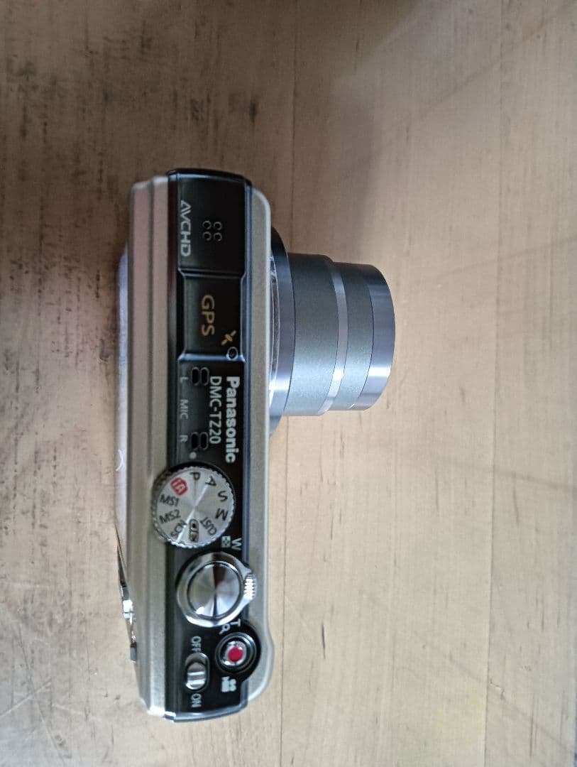 Panasonic　デジタルカメラ　TZ20　ゴールド