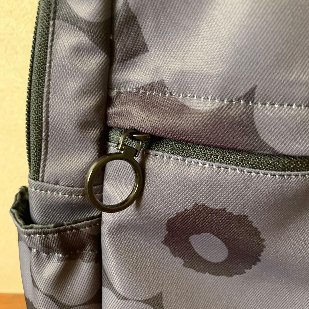 ハンドメイド　ラウンドリュック　グレーブラック　ポニョ