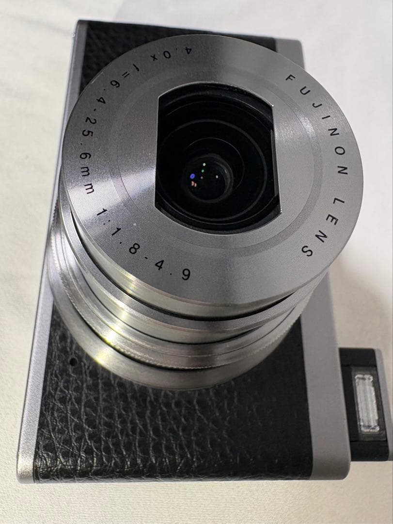 【訳あり・外観美品】 Fujifilm XF1 コンパクトデジタルカメラ 箱付き