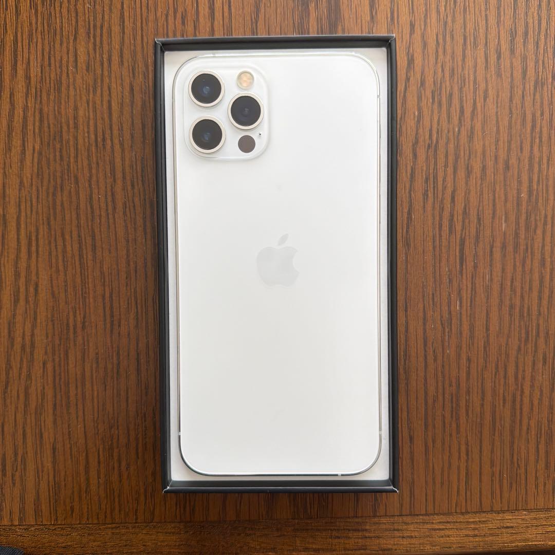 iPhone 12Pro シルバー 本体