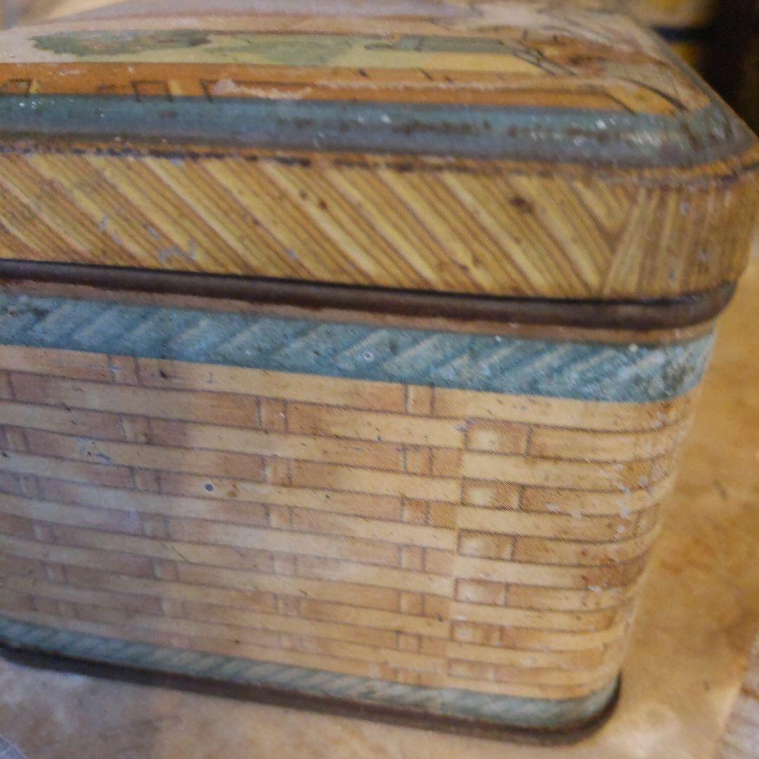 フランス　アンティーク　パニエ缶　ブリキ　箱　ブリキ缶