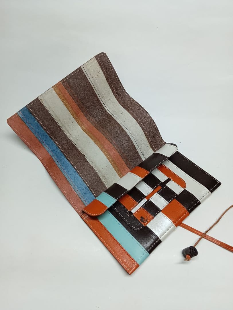Handmade パッチワークのシャグポーチ