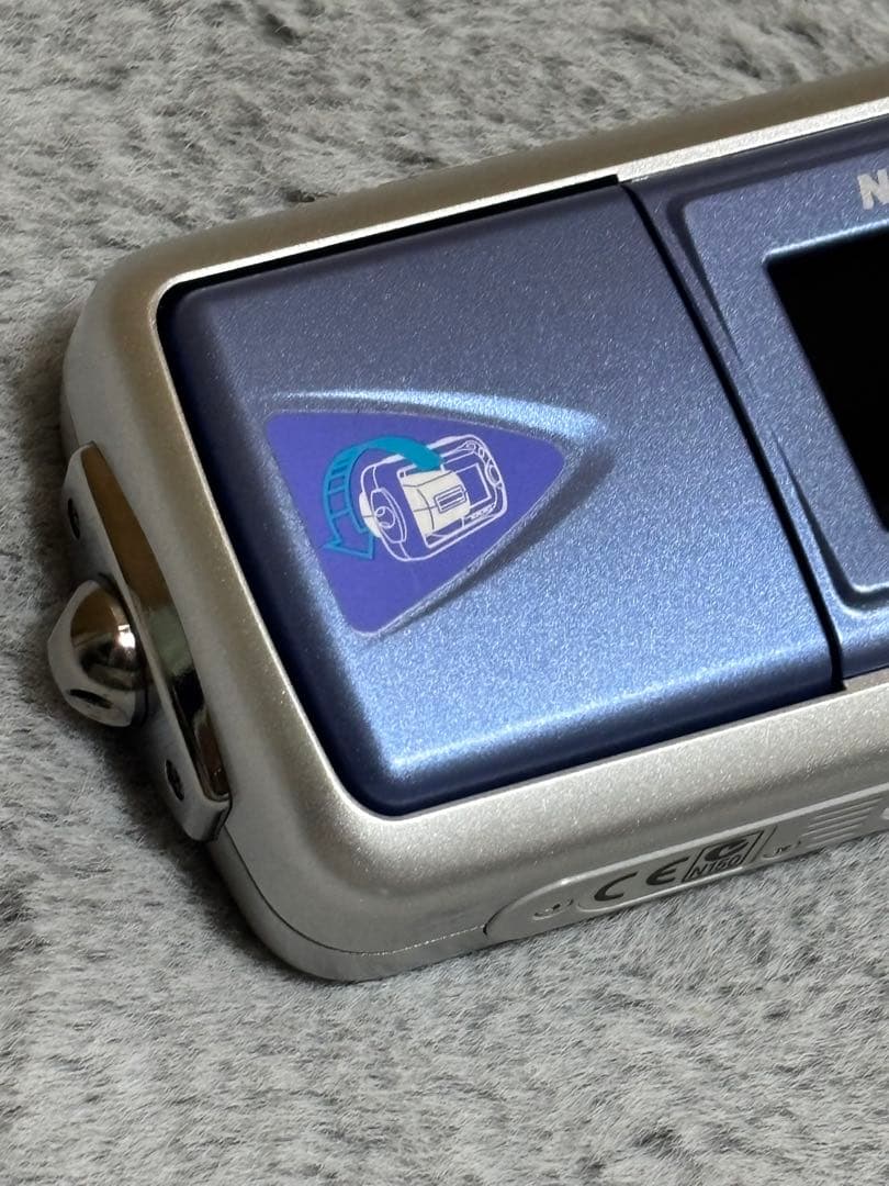 NIKON Coolpix 2500 デジタルカメラ
