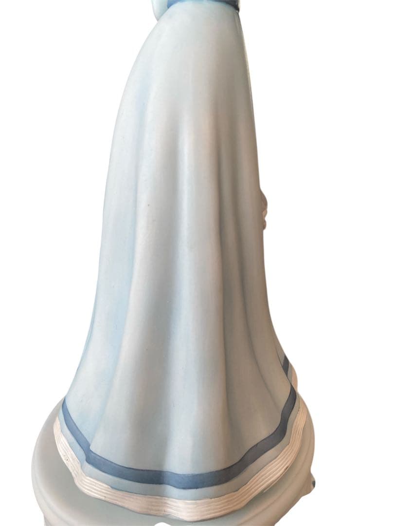 Demain/ドマン　オルゴール　貴婦人　陶器製　インテリアフィギュリン