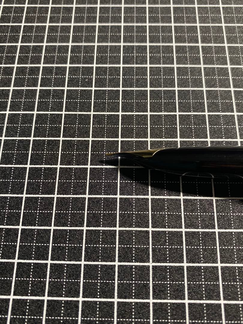 PILOT 万年筆　黒　字幅C